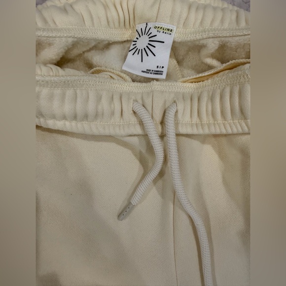 Aerie yellow Women's joggers - Picture 3 of 4